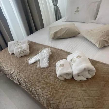 Апартаменты Lazuli Sea View Beachfront Ap 253