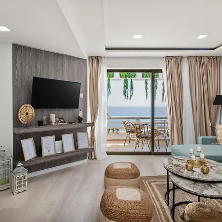 Апартаменты Lazuli Sea View Beachfront Ap 253