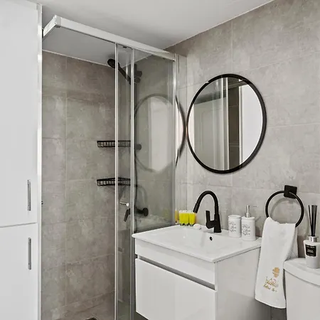 Lazuli Sea View Beachfront Ap 253 *